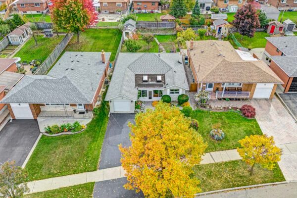 17-Norfield-Crescent-Toronto-Web-Salisbury-2