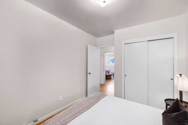 17-Norfield-Crescent-Toronto-Web-Salisbury-36