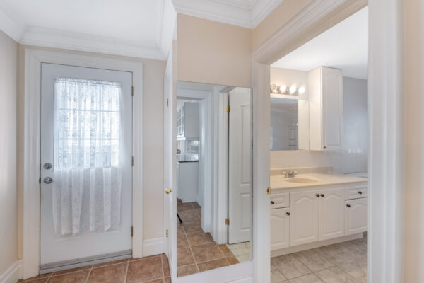 197-Cameron-Crescent-Georgina-Web-Salisbury-28