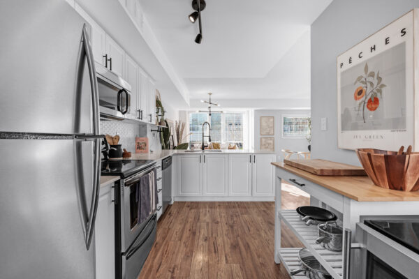 22-Frances-Loring-Lane-#1-Toronto-Web-Salisbury-13