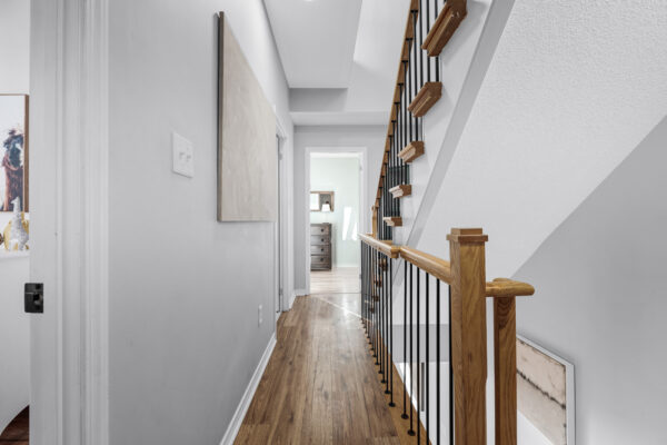 22-Frances-Loring-Lane-#1-Toronto-Web-Salisbury-23