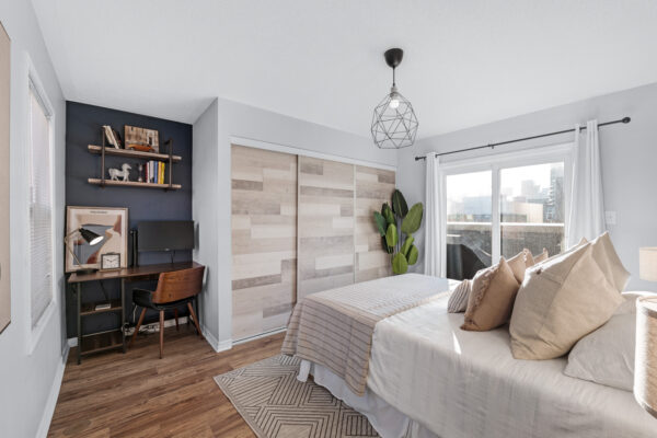 22-Frances-Loring-Lane-#1-Toronto-Web-Salisbury-31