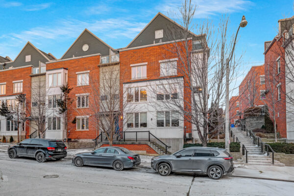 22-Frances-Loring-Lane-#1-Toronto-Web-Salisbury-39