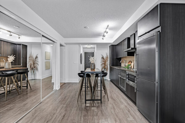 300-Front-Street-West-#502-Toronto-Web-Salisbury-11