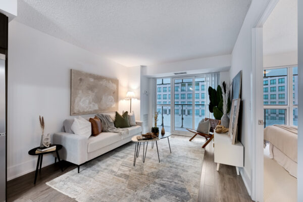 300-Front-Street-West-#502-Toronto-Web-Salisbury-13