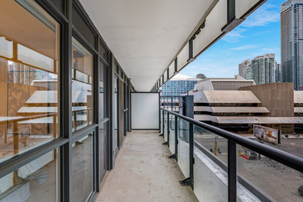 300-Front-Street-West-#502-Toronto-Web-Salisbury-26