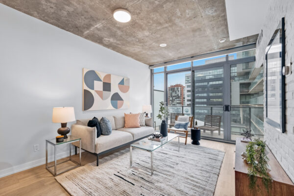 650-King-Street-West-#903-Toronto-Web-Salisbury-10