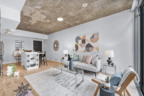 650-King-Street-West-#903-Toronto-Web-Salisbury-13