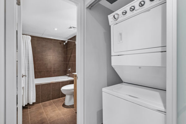 650-King-Street-West-#903-Toronto-Web-Salisbury-20