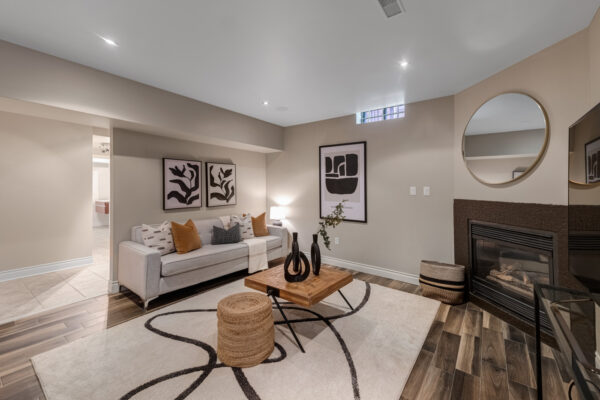 843-Primrose-Court-Pickering-Web-Salisbury-75