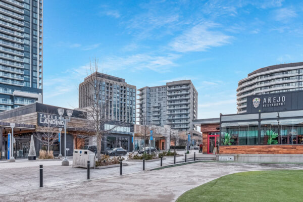 85-The-Donway-West-#105-Toronto-Web-Salisbury-46