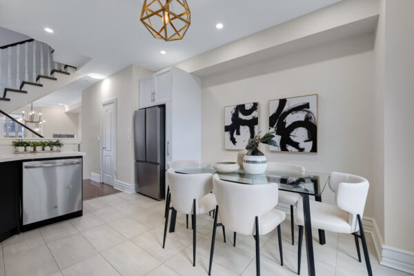 949-Queen-Street-West-Toronto-Web-Salisbury-20