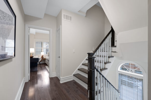 949-Queen-Street-West-Toronto-Web-Salisbury-26