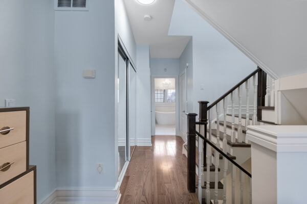 949-Queen-Street-West-Toronto-Web-Salisbury-37