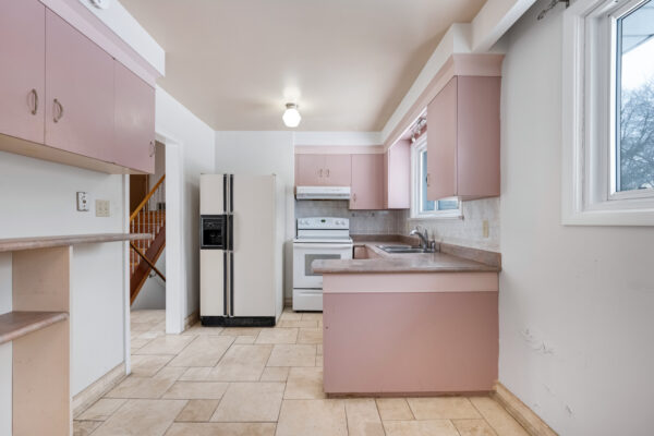 1598-Ewald-Road-Mississauga-Web-Salisbury-19