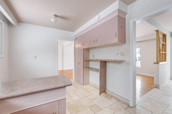 1598-Ewald-Road-Mississauga-Web-Salisbury-23
