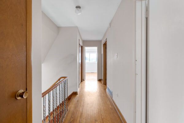 1598-Ewald-Road-Mississauga-Web-Salisbury-26