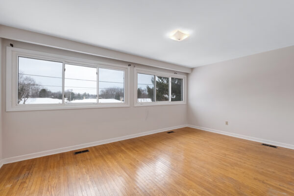 1598-Ewald-Road-Mississauga-Web-Salisbury-27