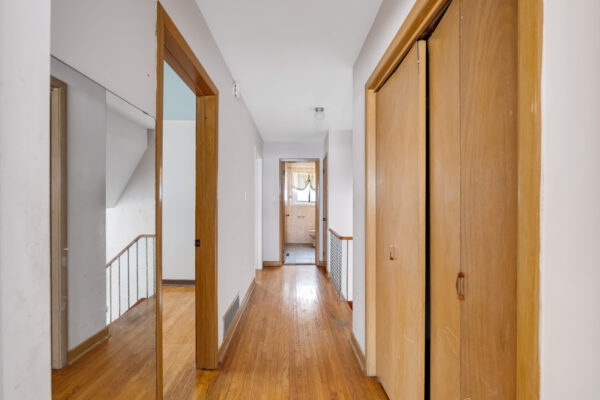 1598-Ewald-Road-Mississauga-Web-Salisbury-30