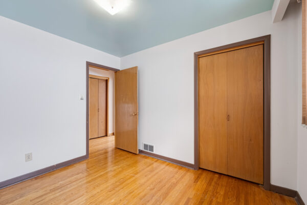 1598-Ewald-Road-Mississauga-Web-Salisbury-36