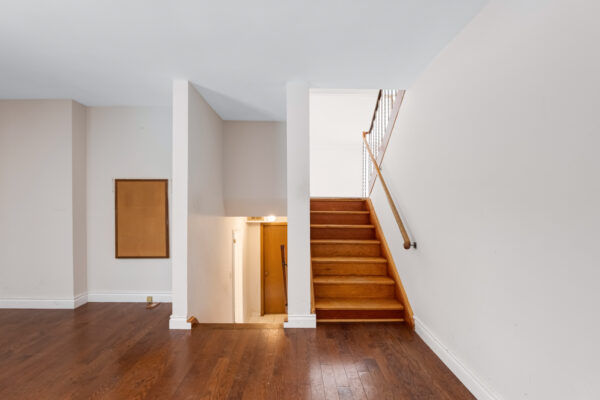 1598-Ewald-Road-Mississauga-Web-Salisbury-37