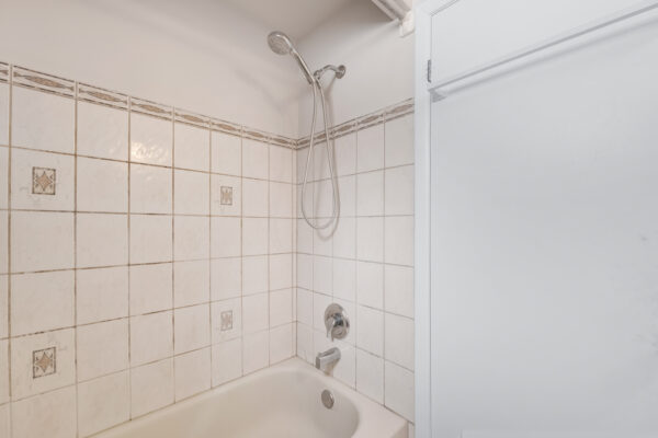 1598-Ewald-Road-Mississauga-Web-Salisbury-48