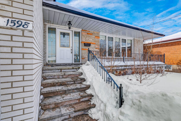 1598-Ewald-Road-Mississauga-Web-Salisbury-9