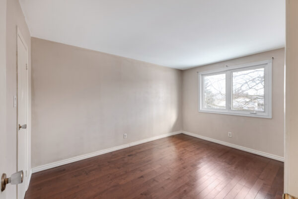 173-McCraney-Street-Oakville-Web-Salisbury-28