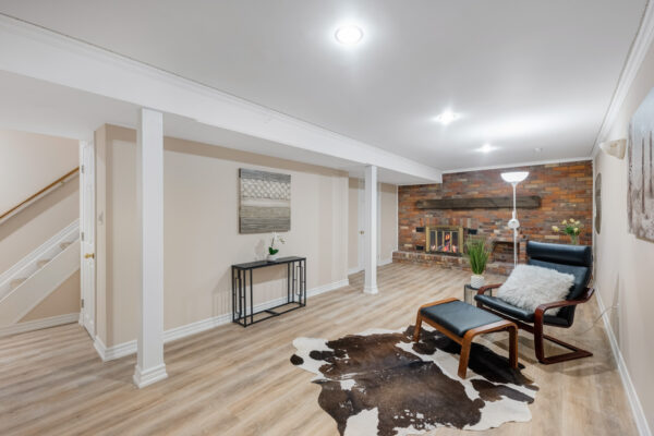 173-McCraney-Street-Oakville-Web-Salisbury-41