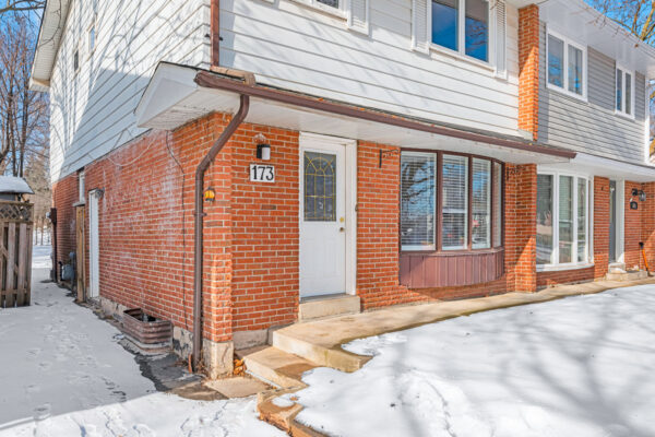 173-McCraney-Street-Oakville-Web-Salisbury-9