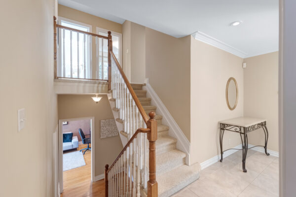 18-Flaremore-Crescent-Toronto-Web-Salisbury-29