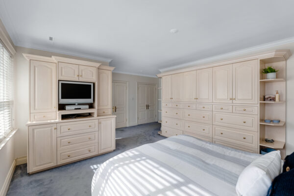 18-Flaremore-Crescent-Toronto-Web-Salisbury-33