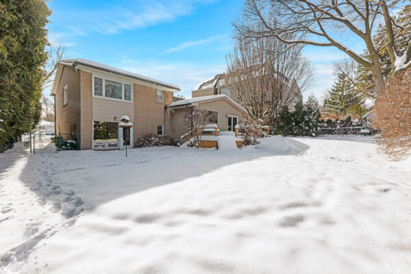 18-Flaremore-Crescent-Toronto-Web-Salisbury-48