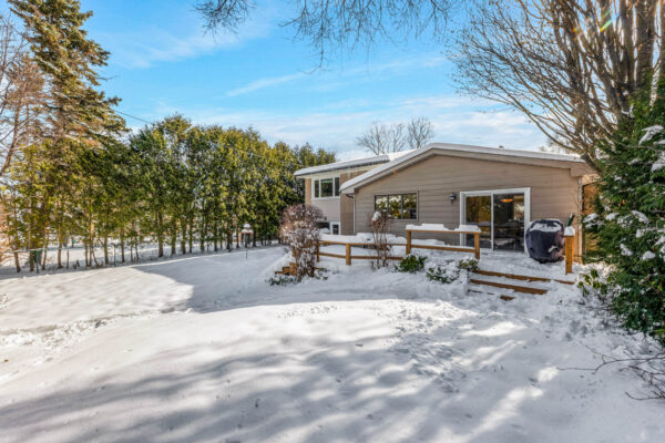 18-Flaremore-Crescent-Toronto-Web-Salisbury-51