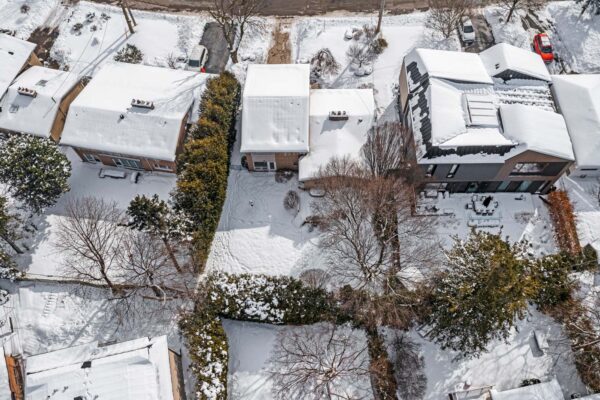 18-Flaremore-Crescent-Toronto-Web-Salisbury-54