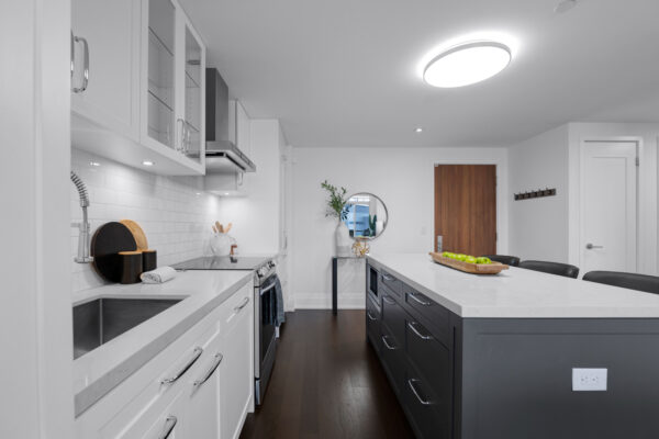 25-Malcolm-Road-#402-Toronto-Web-Salisbury-11