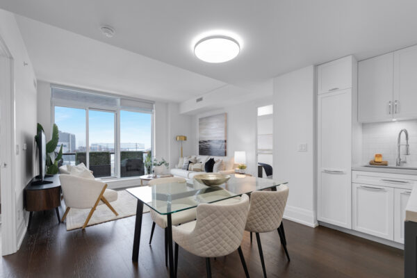 25-Malcolm-Road-#402-Toronto-Web-Salisbury-14