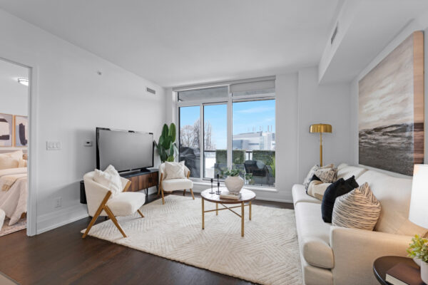 25-Malcolm-Road-#402-Toronto-Web-Salisbury-18