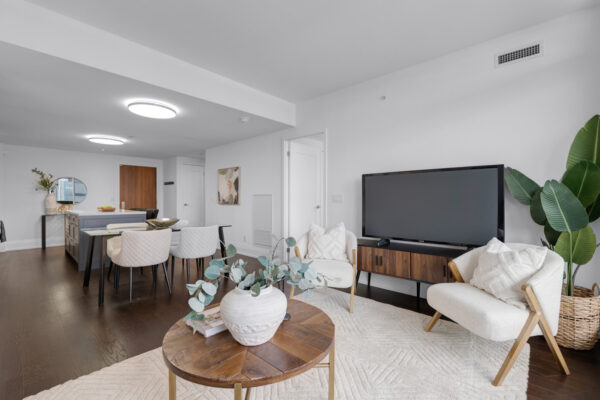 25-Malcolm-Road-#402-Toronto-Web-Salisbury-20