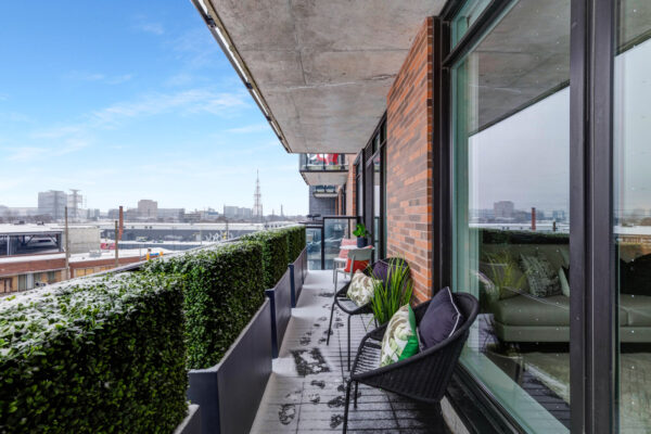 25-Malcolm-Road-#402-Toronto-Web-Salisbury-34