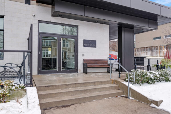 25-Malcolm-Road-#402-Toronto-Web-Salisbury-5