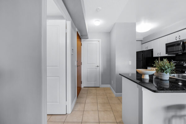 31-Bales-Avenue-#501-Toronto-Web-Salisbury-11