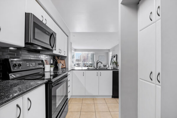 31-Bales-Avenue-#501-Toronto-Web-Salisbury-15