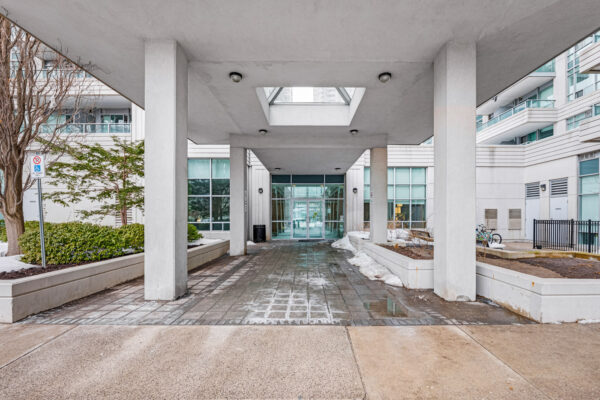 31-Bales-Avenue-#501-Toronto-Web-Salisbury-7