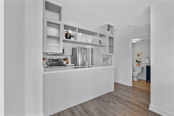 397-Front-Street-West-#3710-Toronto-Web-Salisbury-16