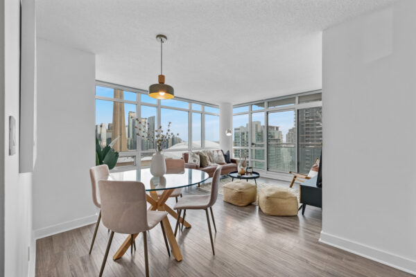 397-Front-Street-West-#3710-Toronto-Web-Salisbury-19