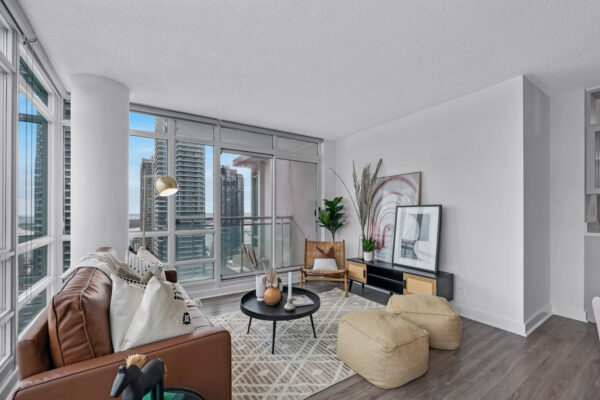 397-Front-Street-West-#3710-Toronto-Web-Salisbury-23
