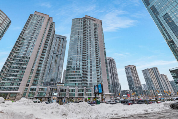 397-Front-Street-West-#3710-Toronto-Web-Salisbury-3