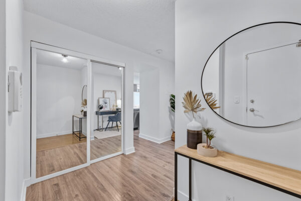 397-Front-Street-West-#3710-Toronto-Web-Salisbury-7
