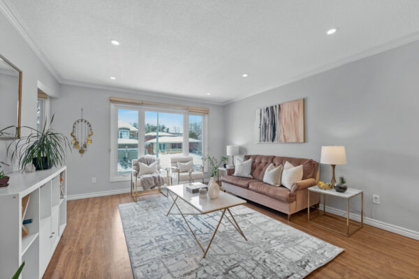 683-West-Shore-Boulevard-Pickering-Web-Salisbury-14